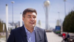 Депутат просит акима Астаны посмотреть, в каких условиях играют столичные футболисты