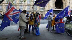 Британская королева одобрила закон, запрещающий Brexit без сделки