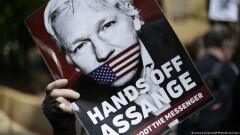 США официально вручили Великобритании запрос об экстрадиции Ассанжа