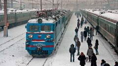 Почти миллион тенге переплатили пассажиры поезда "Байтерек" за не выданные дорожные наборы