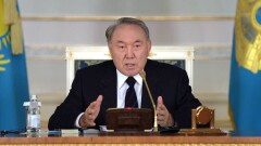 Назарбаев поздравил Мирзиёева с победой на выборах президента Узбекистана