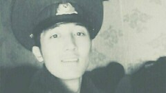 Родные матроса Шишимбаева хотят эксгумировать его тело, чтобы доказать убийство