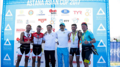Бакытжан Сагинтаев вручил медали победителям чемпионата РК по триатлону 