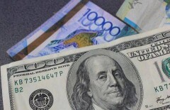 Курс доллара зафиксировался на 270 тенге
