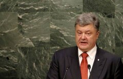 День войны в Донбассе стоит Украине 5 млн долларов – Порошенко
