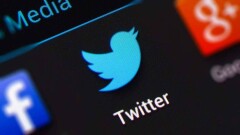 Более 70 млн фейковых аккаунтов заблокировал Twitter за два месяца 
