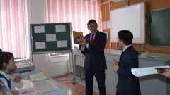 Ерлан Сагадиев провёл урок для кокшетауских школьников на английском языке