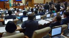 Депутаты попросили больше свободы при инициировании законопроектов