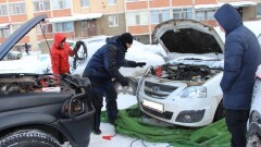 Аяздан моторының майы қатып қалған көлікті қалай оталдыруға болады? Толықтырылған