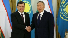 Нурсултана Назарбаева наградили узбекским орденом "Эл-юрт Хурмати" 