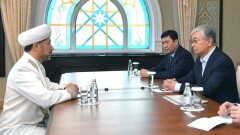 Токаев: Необходимо поставить заслон на пути негативных процессов, происходящих в мире