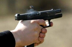 Неизвестный открыл стрельбу у танцевальной студии в Техасе 