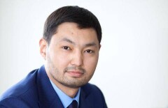 Кенес Ракишев станет держателем контрольного пакета акций "Казкоммерцбанка"