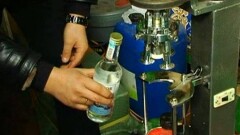 Суррогат элитного алкоголя разливали в частном доме под Алматы
