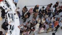 В Алматы из-за ажиотажа на получение водительских удостоверений спецЦОНы будут работать в праздничные дни