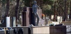 Надгробия выше одного метра запретили устанавливать на кладбищах в Азербайджане