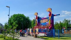 Роботы и американские горки появились в парке "Столичный" в Астане