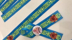 В Астане началась акция по раздаче лент Победы