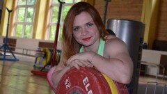 Благодаря российской тяжелоатлетке Казахстан выиграл вторую медаль на чемпионате мира