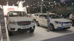 Первый казахстанский электрокар серийного производства показали на Московском автосалоне