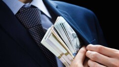 Глава Фонда науки признался, что получил 5 тысяч долларов от ректора вуза