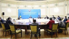 О чём говорили участники круглого стола "Елі сүйген, Елін сүйген Елбасы" в Алматы