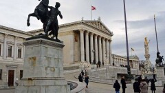 В Австрии разрешили работать по 12 часов в сутки