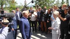 Назарбаев рассказал устькаменогорцам притчу о любви 