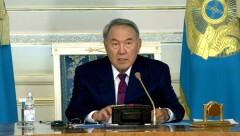 Решить вопрос с проблемными кредитами казахстанцев поручил Назарбаев
