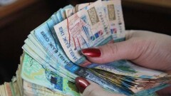 Обвинённая в поборах директор алматинской школы ушла с должности