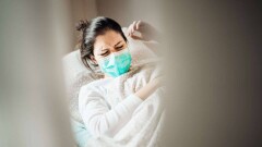 В Алматы пациентка была носителем Covid-19 больше четырёх месяцев. Случай не считают повторным заражением