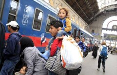 Германия прекратила принимать поезда с беженцами из Австрии