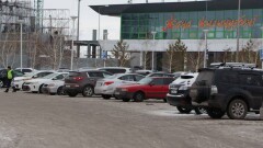 Парковки на вокзале и в аэропорту сделали бесплатными на период морозов в Астане