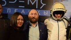 Спасибо, что смотрите "Ёлки": Бекмамбетов признался алматинцам, на чьи деньги снял новый триллер
