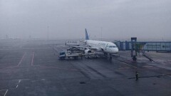 В аэропорту Алматы вторые сутки задерживают авиарейсы