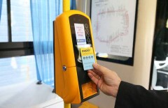 В алматинских автобусах с 1 октября нельзя будет заплатить за проезд наличными