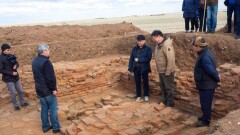 Руины мавзолеев времён Золотой Орды обнаружили археологи в СКО