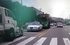 Самоубийца ранил семь человек и убил полицейского в Корее