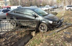 Автомобиль с кыргызскими номерами спровоцировал ДТП в Алматы