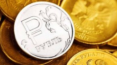 Курс рубля к тенге укрепляется после весеннего падения: за месяц рост составил 3%