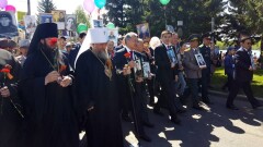 Митрополит Александр принял участие в акции "Бессмертный полк" в ВКО