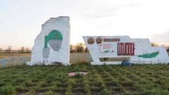 В СКО родственникам ветеранов ВОВ предложили высечь фамилии бойцов на памятнике за 3000 тенге