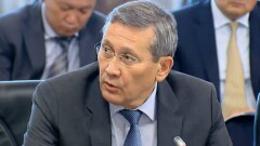 Владимир Жумаканов объяснил, что толкает людей на самоподжоги и голодовки