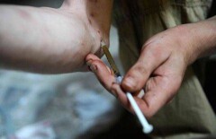 Всегда ли дети наркоманов обречены повторить страшный путь своих предков?