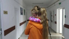 Для спасения жизни трёхлетней девочки из Шымкента в Казахстане нет спецсамолёта