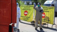 Сотрудникам возобновивших работу предприятий можно въезжать из области в Алматы после теста на Covid-19