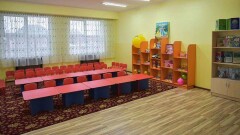 Үйде жұмыс істейтін мұғалімдерге жалақы төленеді, балабақшадағы бала орны сақталады