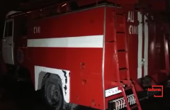 В Алматы двое людей мирно спали, окружённые пожаром