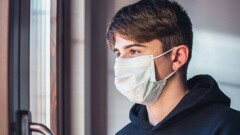 Алматинцам грозят штрафами за нахождение без маски в общественных местах, но статью не называют