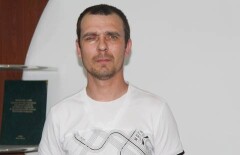 Павлодарец спас девушку из огня и ослеп 